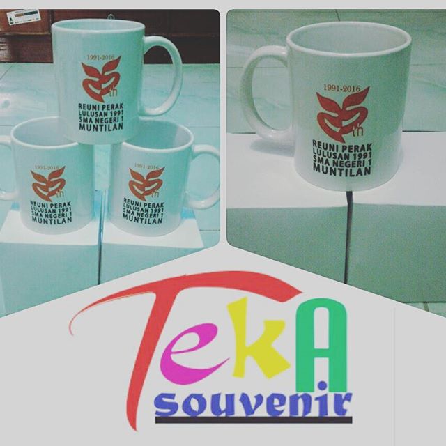 souvenir mug reuni solo
